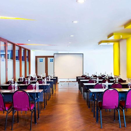 Ibis Budget Jakarta Menteng Exteriér fotografie