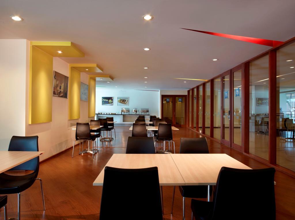 Ibis Budget Jakarta Menteng Exteriér fotografie